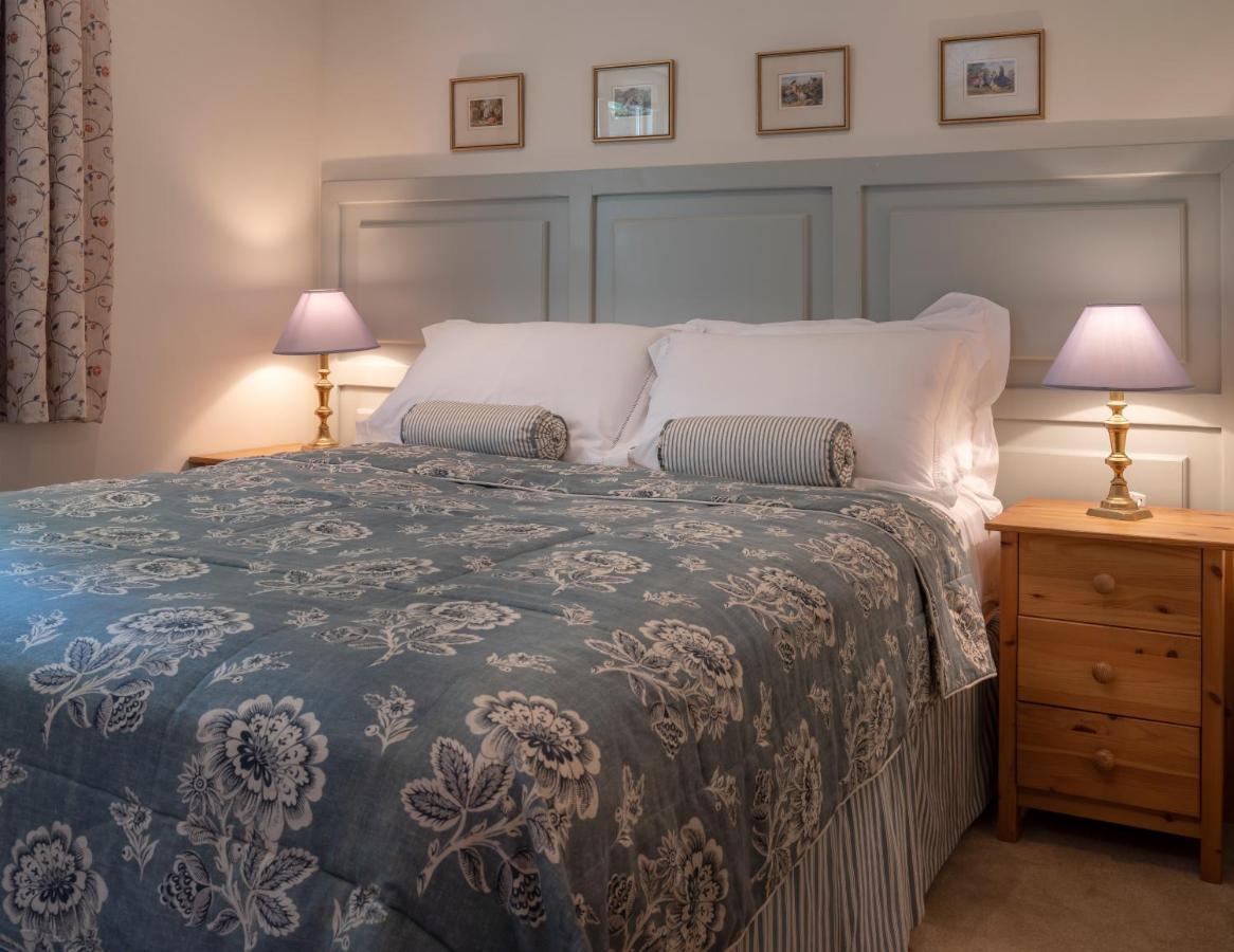 Knapp House Lodges East Anstey Экстерьер фото